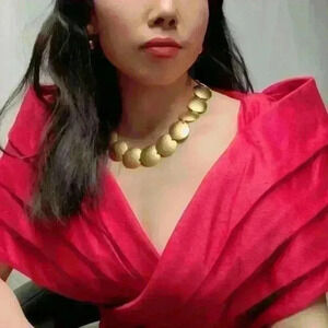 Vintage  jewelry necklace and earrings set